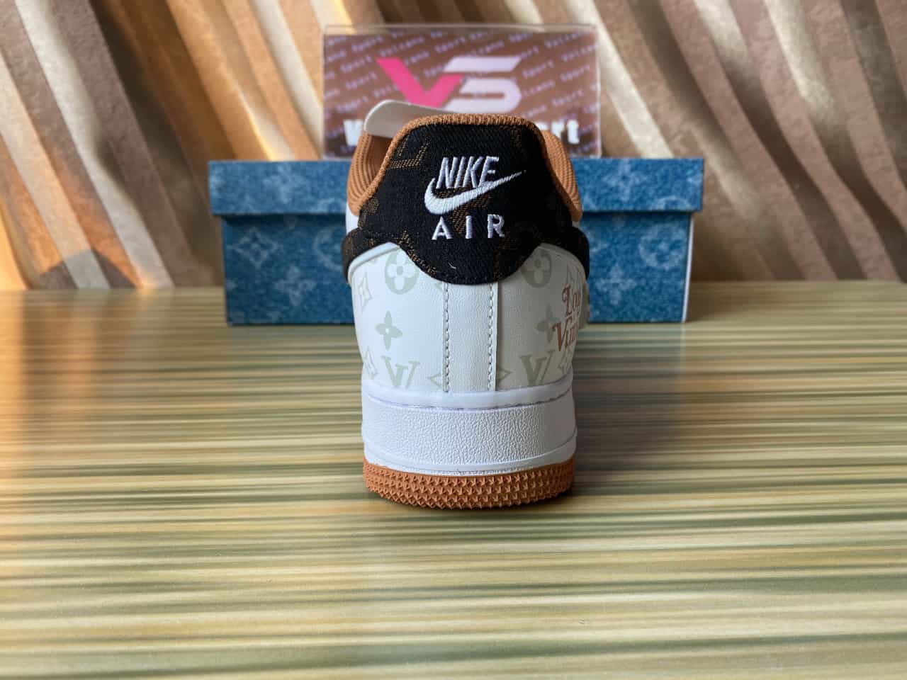 Nike Air Force 1'07 Low LV CV0670-600