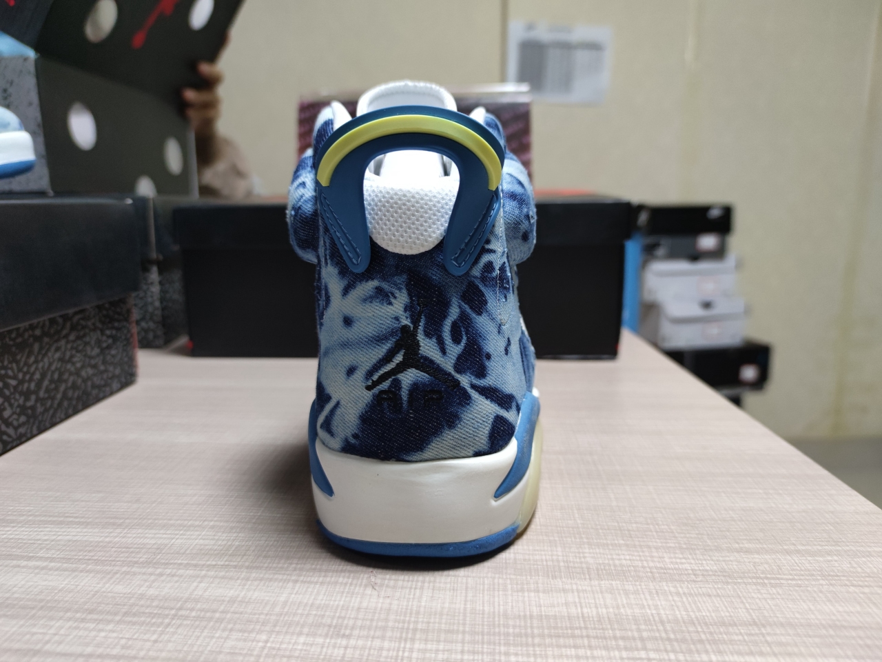 Jordan 6 Retro Washed Denim DM9045-100