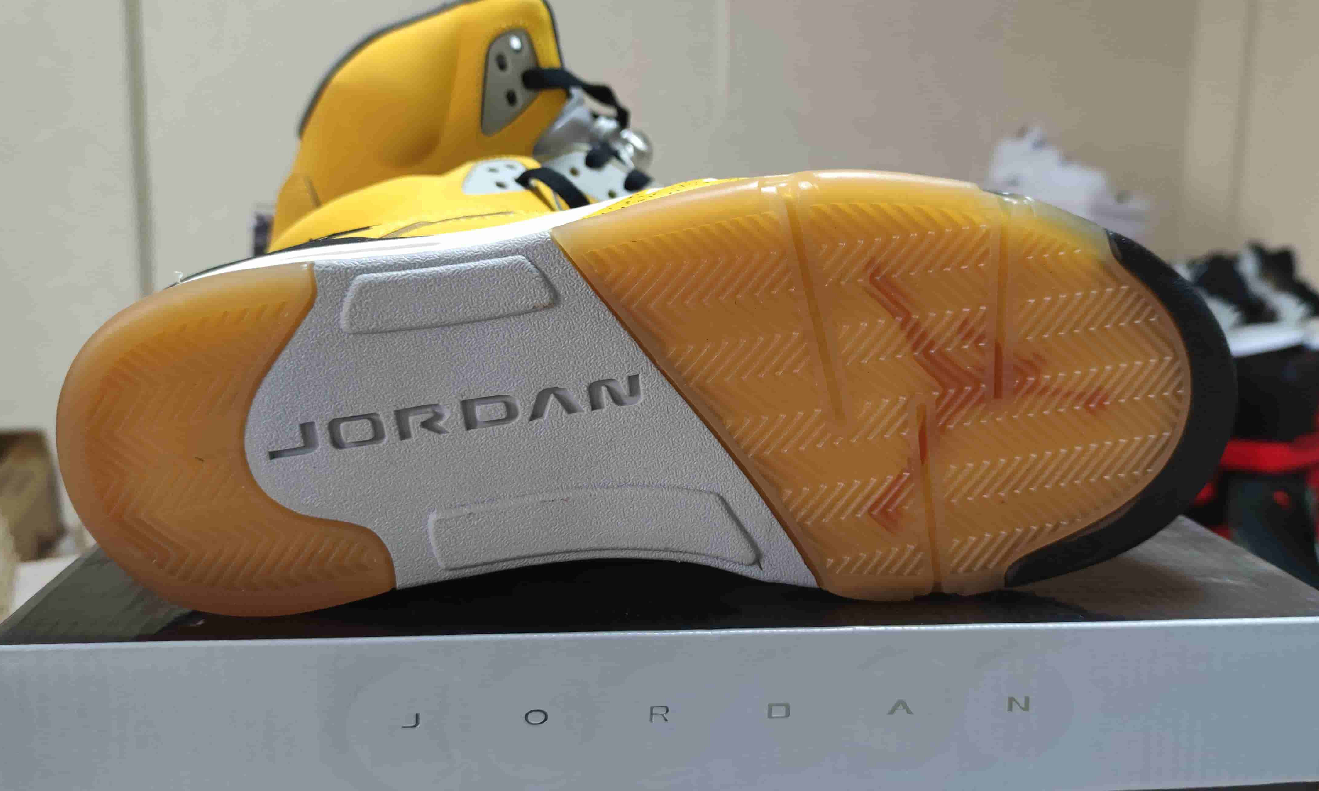 JORDAN 5 “TOKYO 23” 454783-701