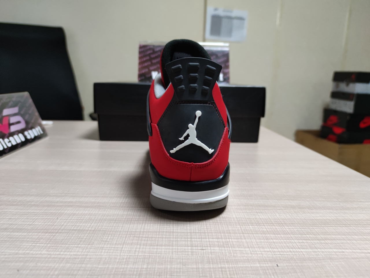 Jordan 4 Retro Toro Bravo 308497 603