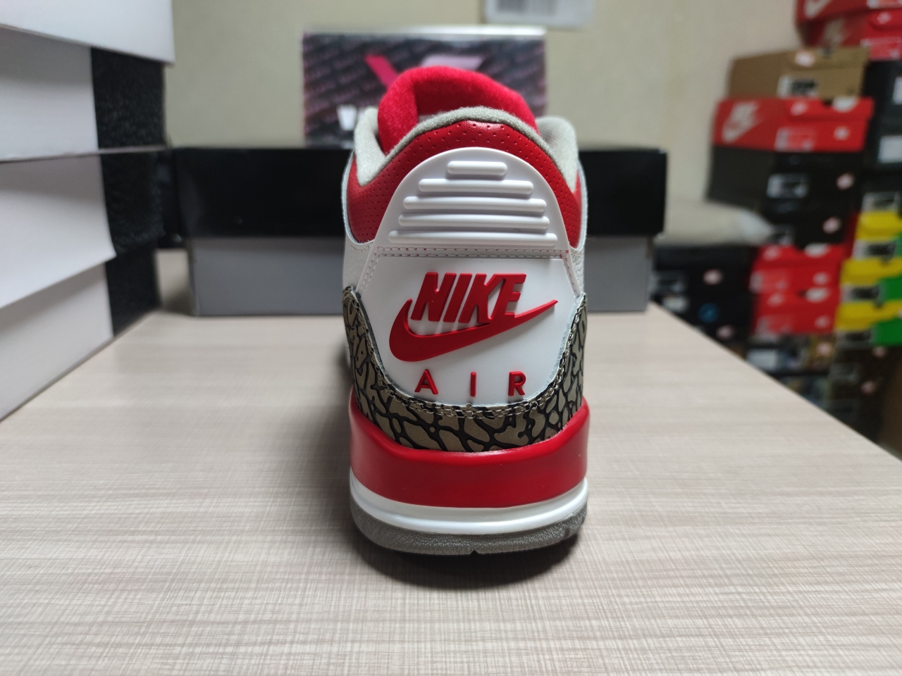 Jordan 3 Retro Fire Red DN3707-160