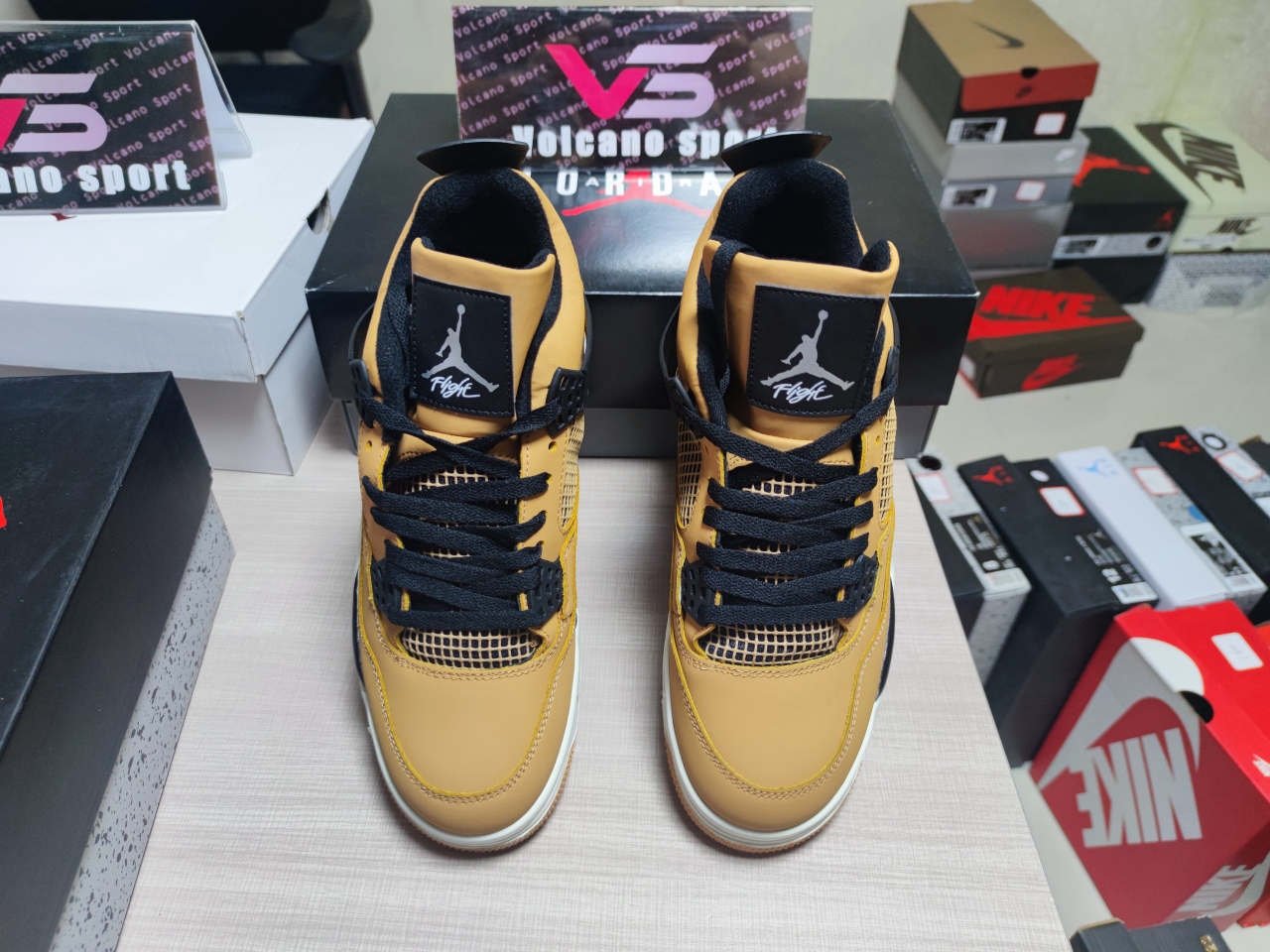 Jordan 4 Mushroom AQ9129-200