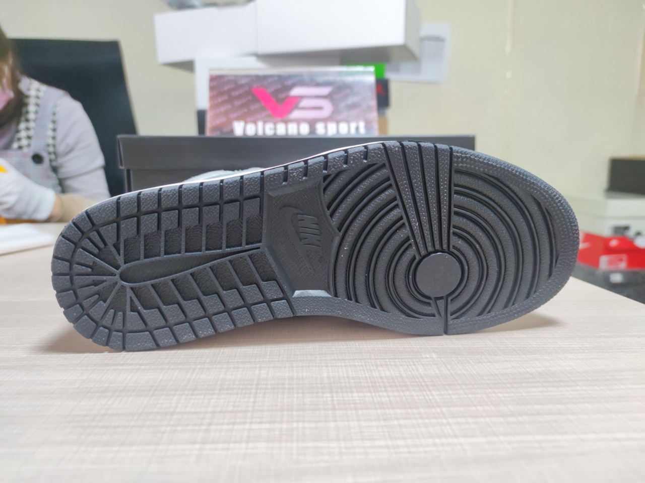 Jordan 1 Retro High OG Washed Black DZ5485-051