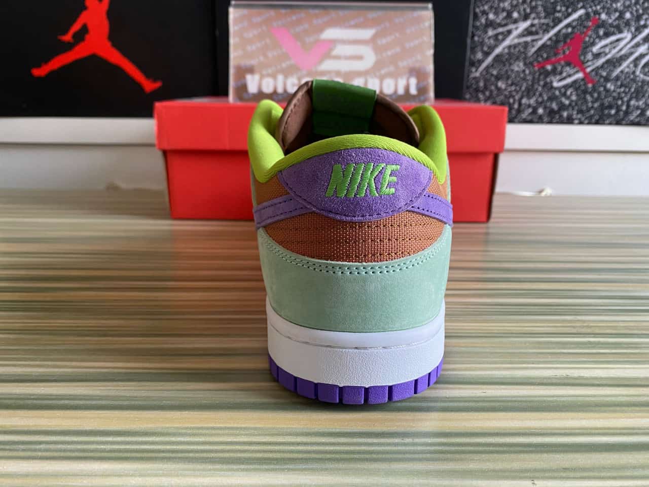 Dunk Low Veneer DA1469-200