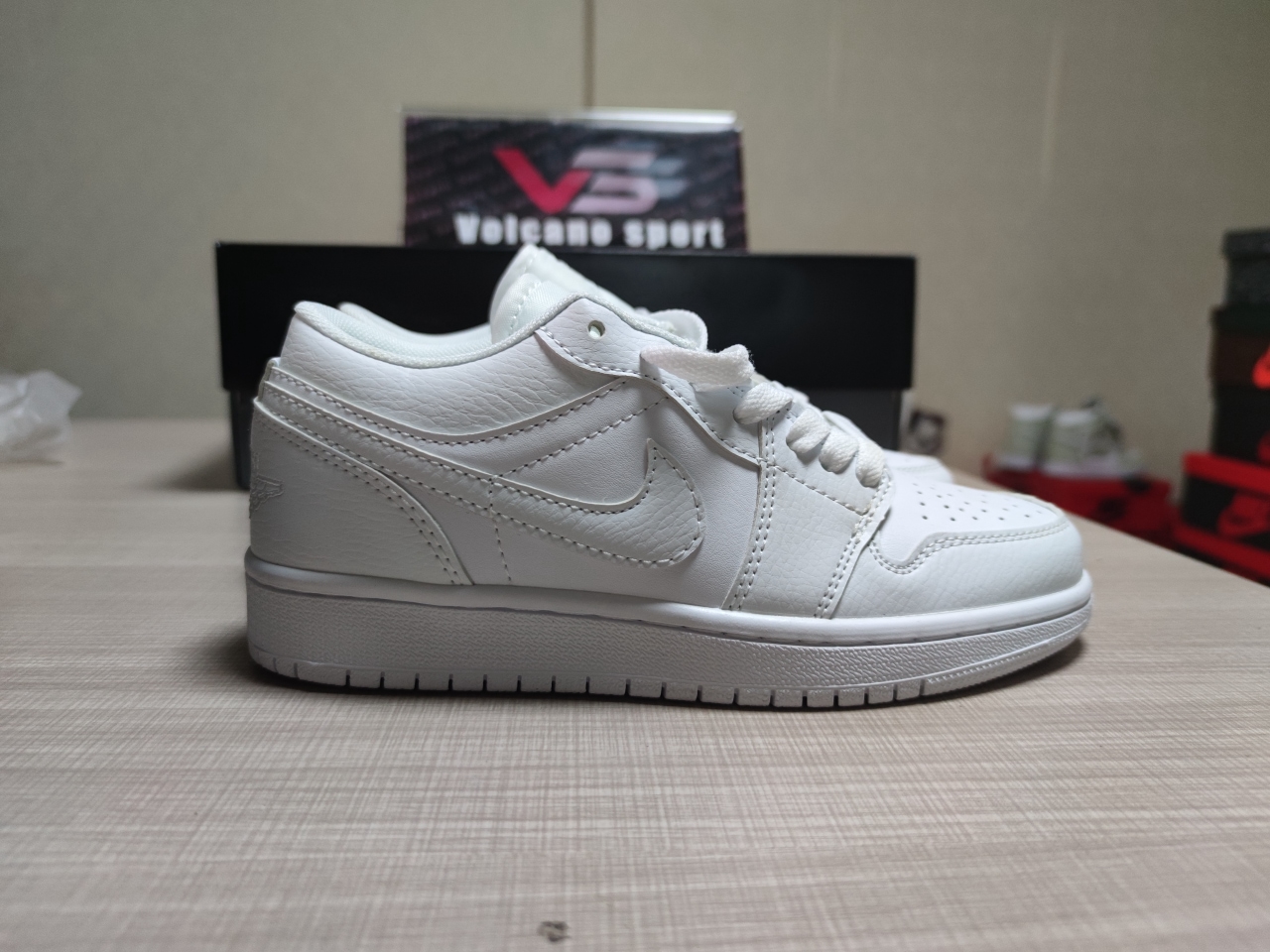 Jordan 1 Low All white 553558 130
