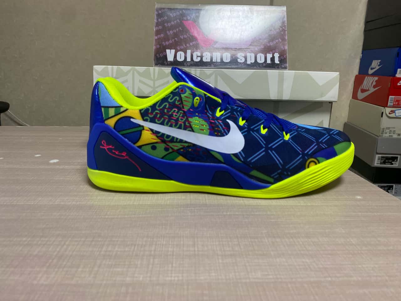 Kobe 9 EM Low Brazil 646701-413