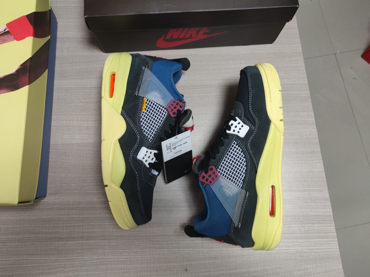 Union LA x Jordan 4 Retro SP ＂Off Noir＂ DC9533-001