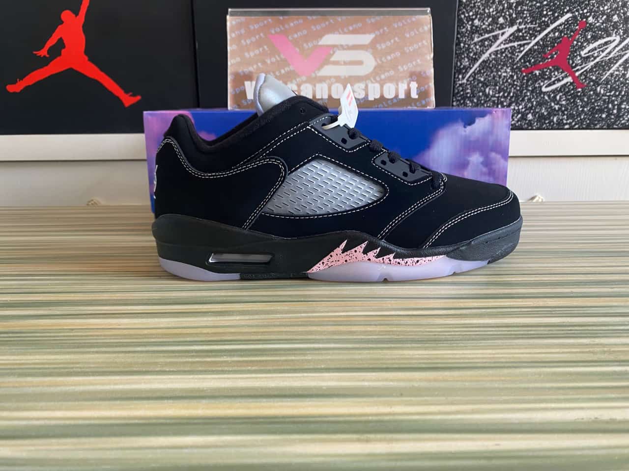 Jordan 5 Retro Low Dongdan DX4355-015