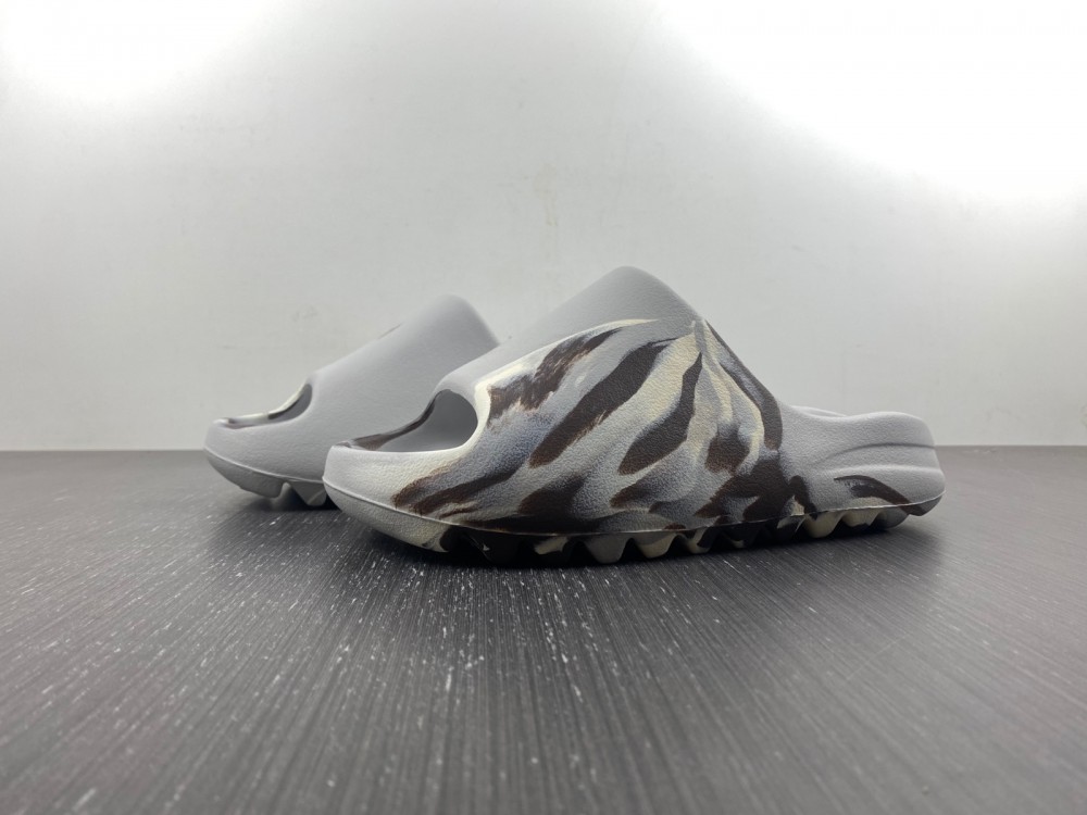 adidas Yeezy Slide  GZ5553