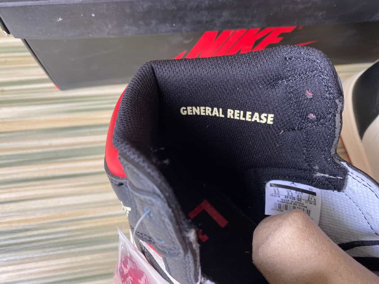 Jordan 1 Retro High Not for Resale Varsity Red 861428-106