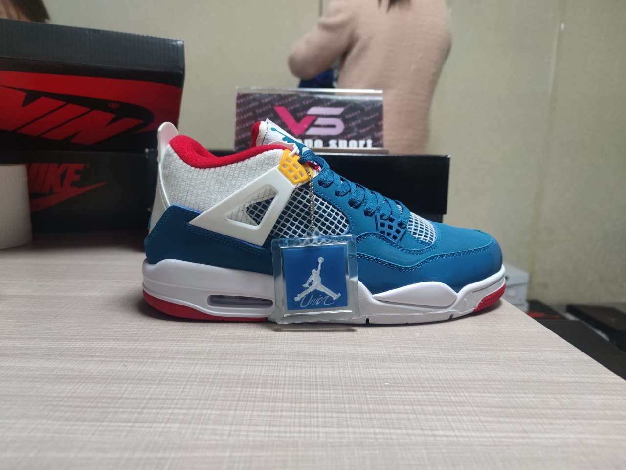 Jordan 4 Retro Messy Room DR6952 400