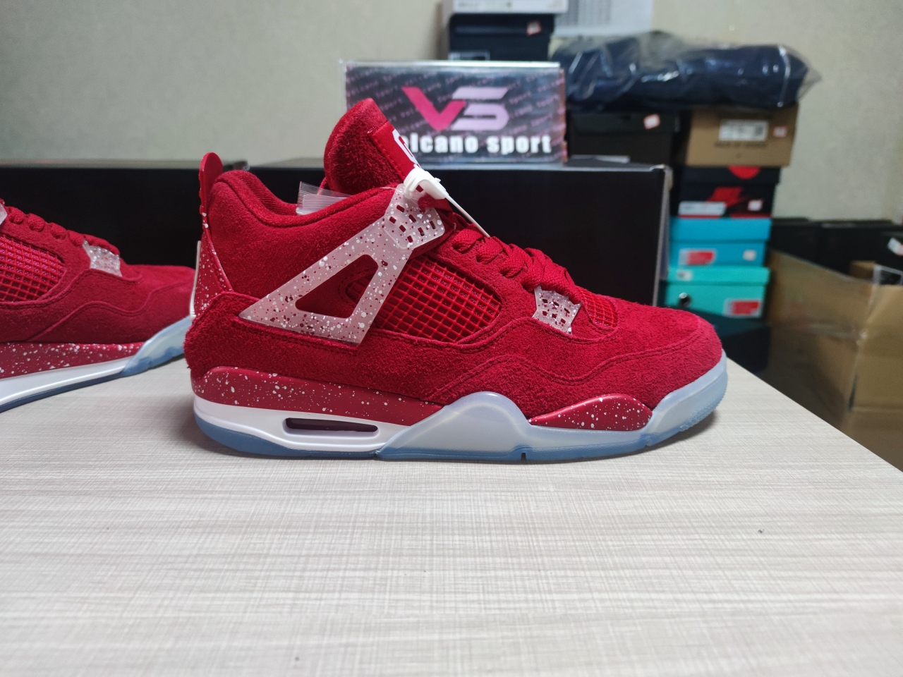 Air Jordan 4 Retro Claret Red/White