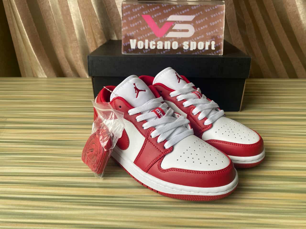 Jordan 1 Low Gym Red White 553560-611