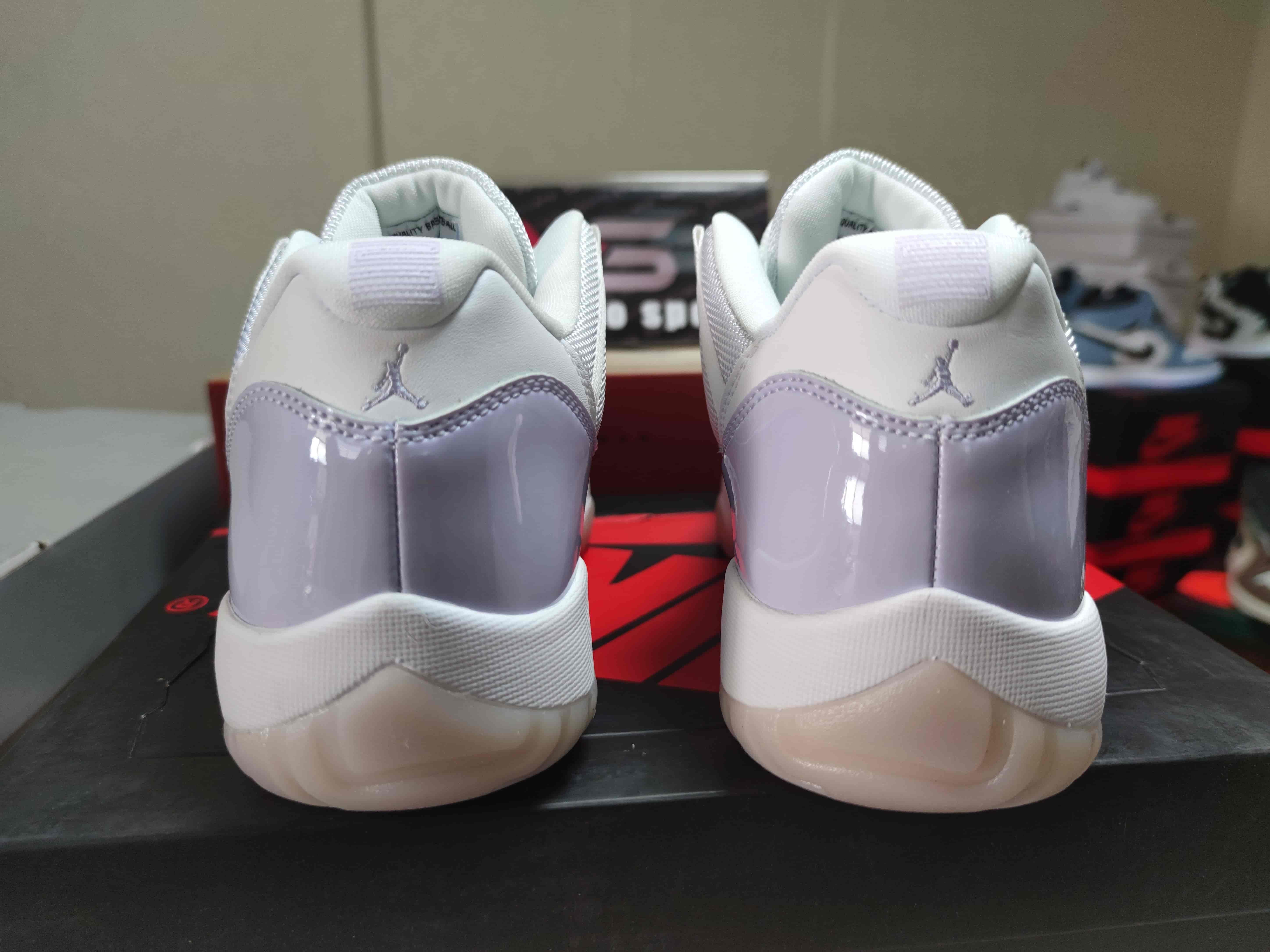 Jordan 11 Low “Pure Violet” AH7860-101