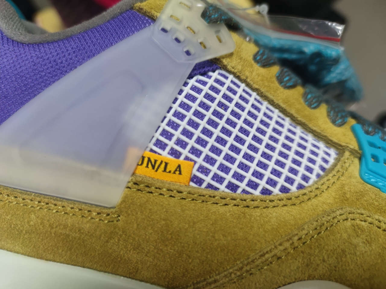 Jordan 4 Retro SP 30th Anniversary Union Desert Moss DJ5718-300