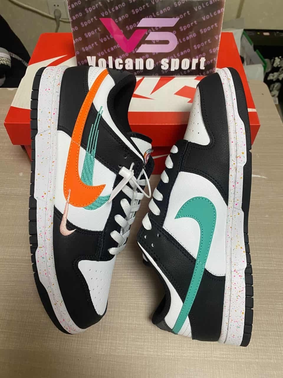 Nike Dunk Low Multiple Swooshes White Washed Teal FD4623-131