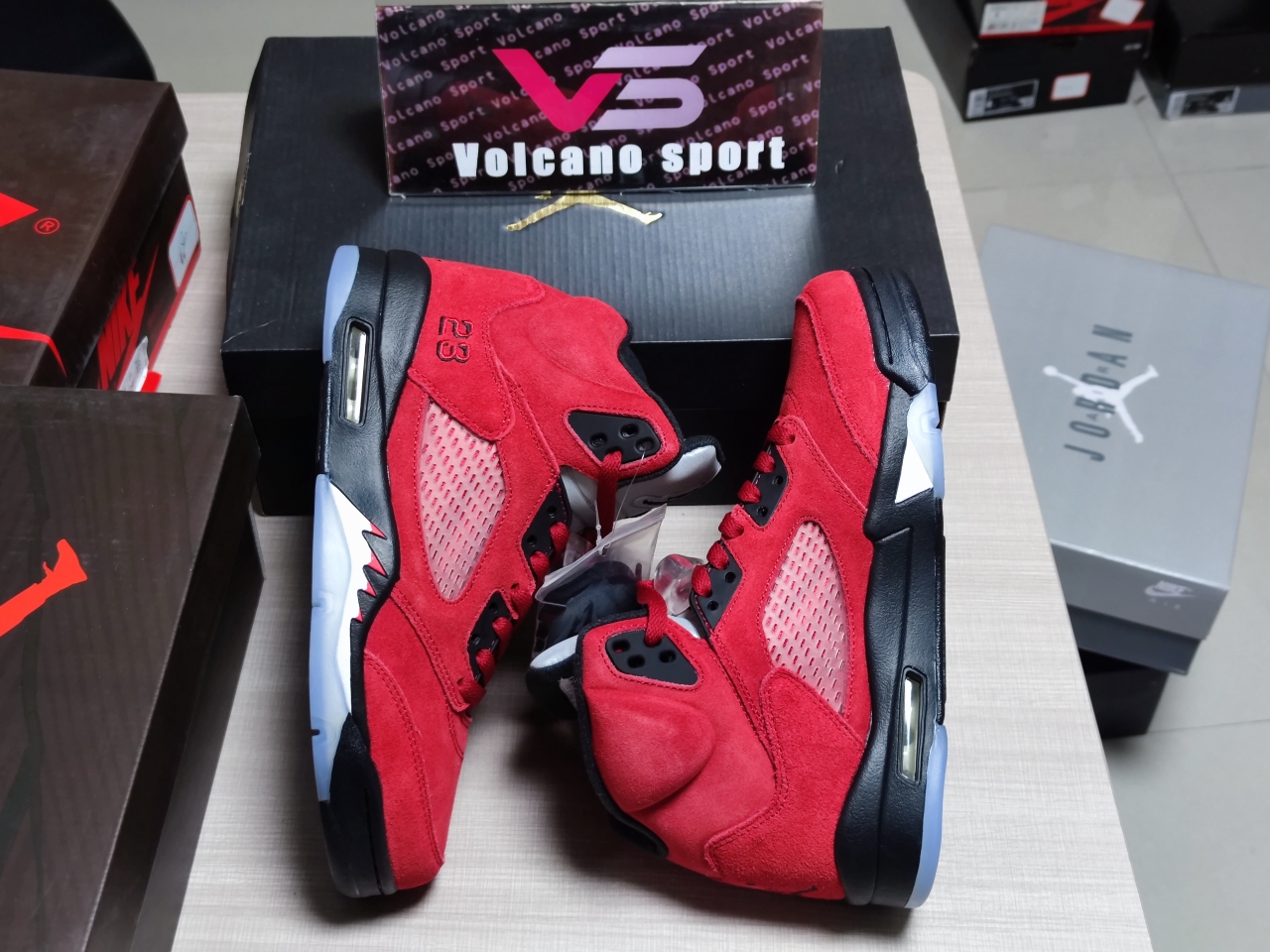 Jordan 5 Retro Raging Bull Red DD0587-600