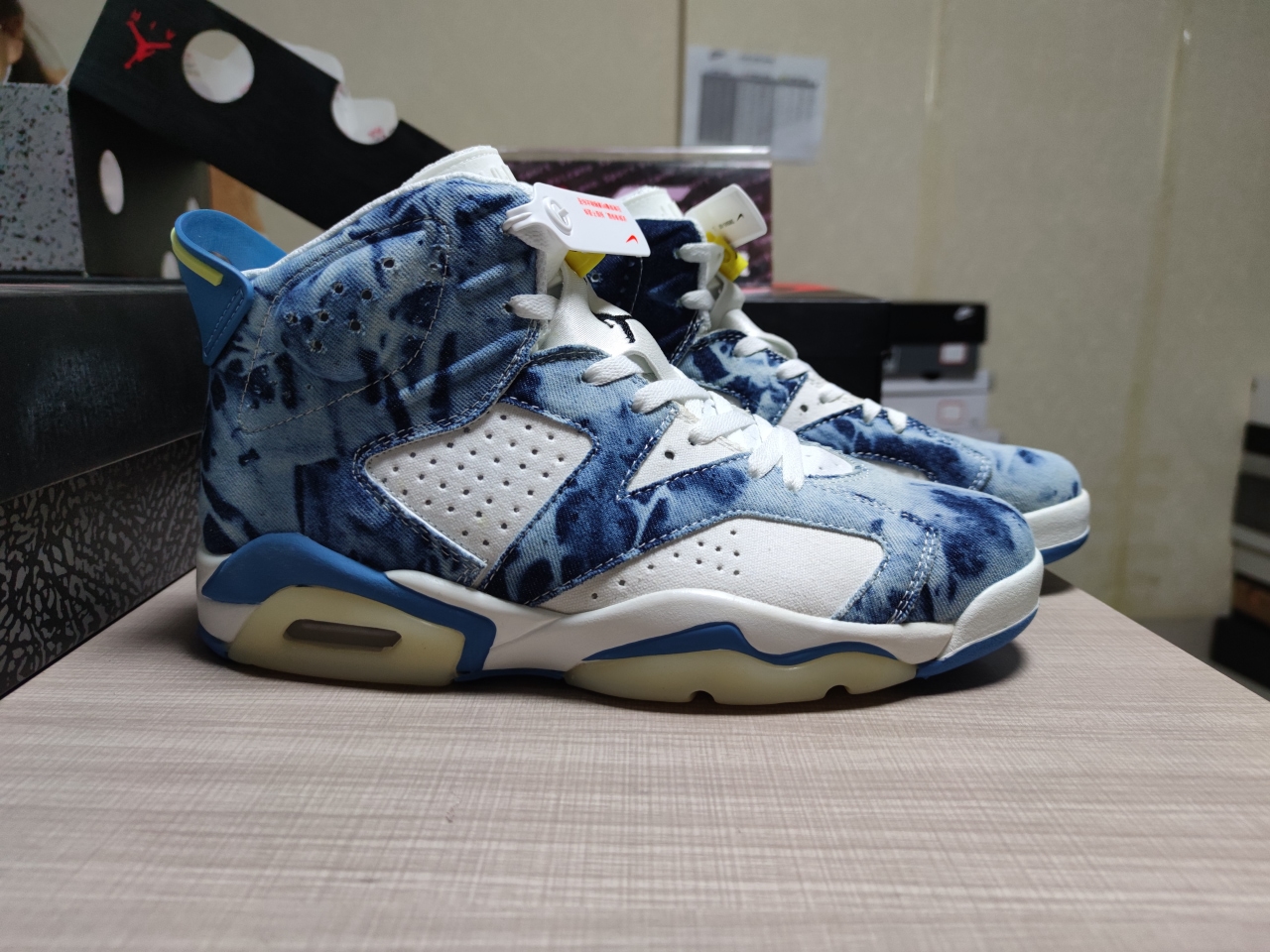 Jordan 6 Retro Washed Denim DM9045-100