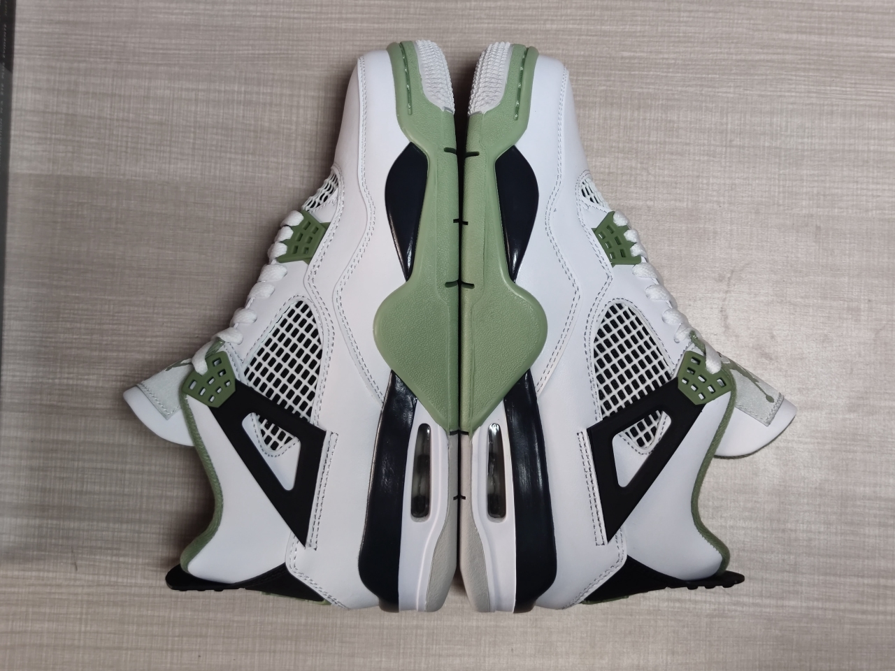 Jordan 4 Retro Seafoam AQ9129 103