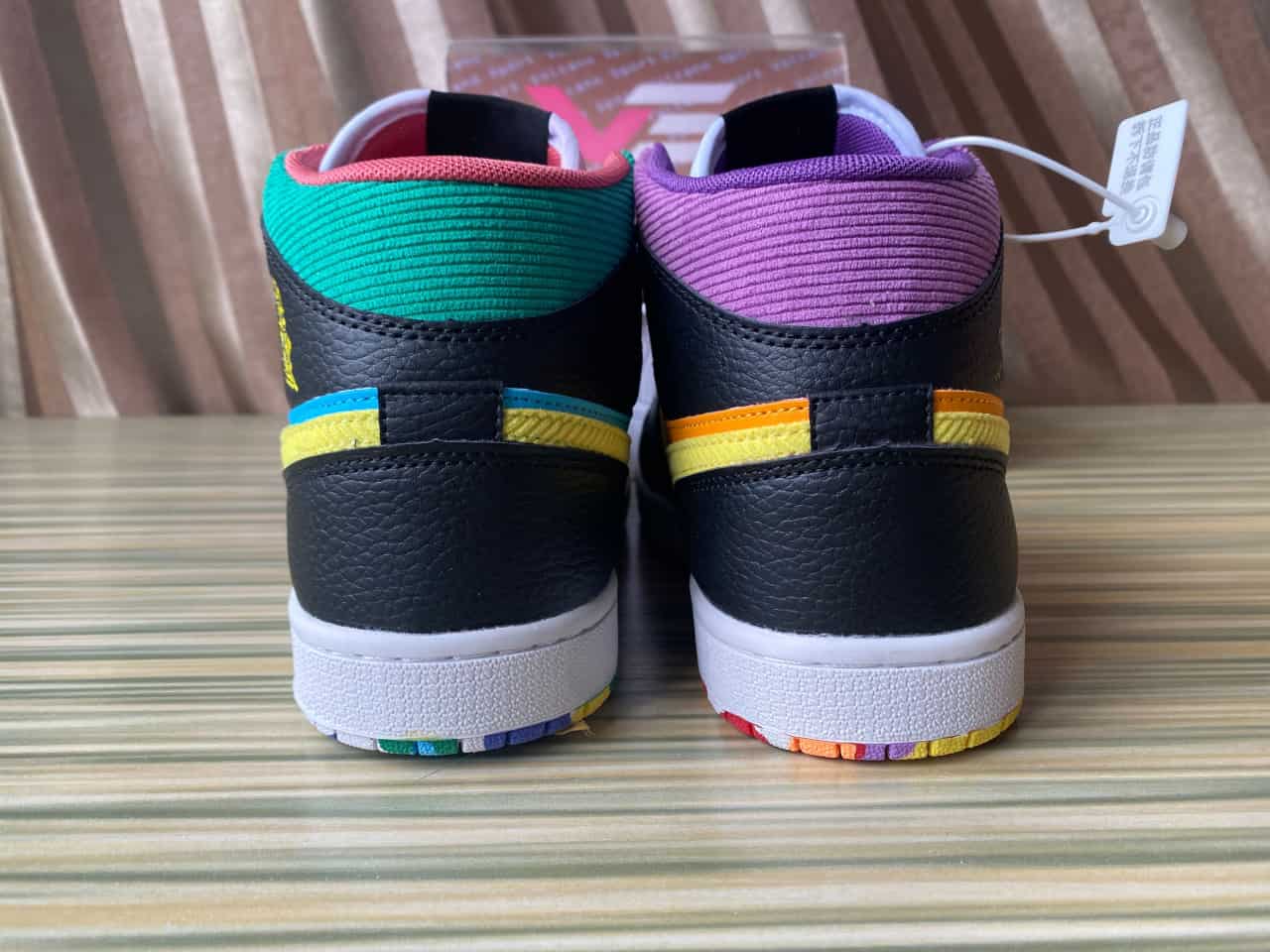 Jordan 1 Mid SS Six Championships FD1317-007