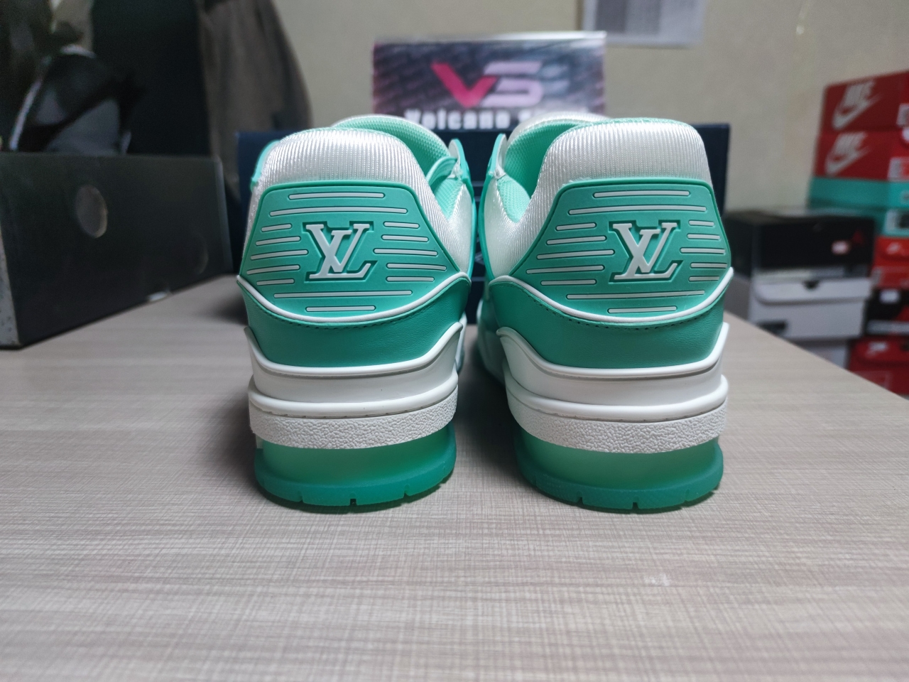LV Trail Sneaker 380N Green