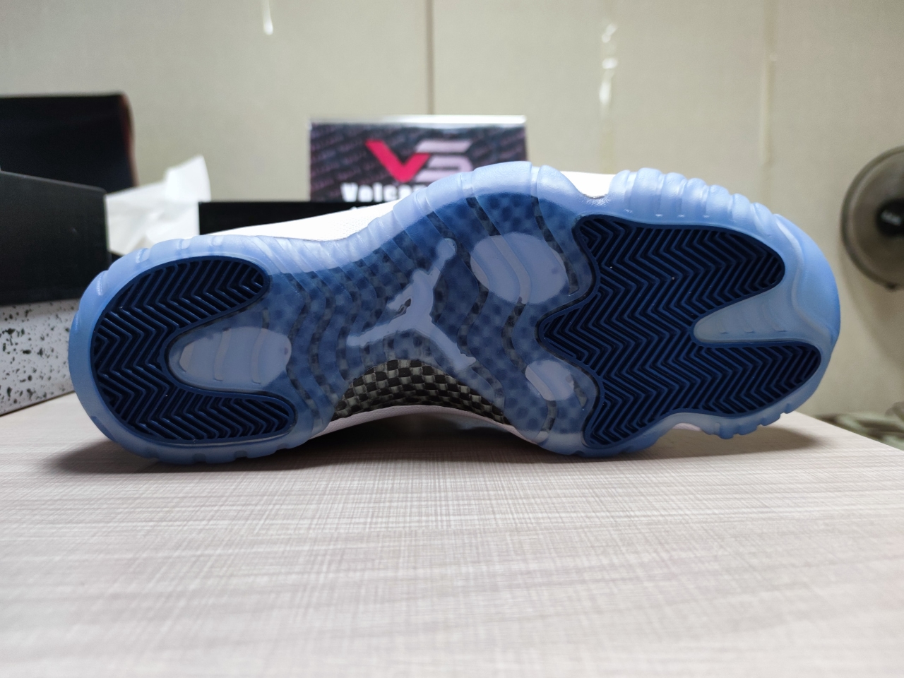 Jordan 11 “Navy Blue Snakeskin”