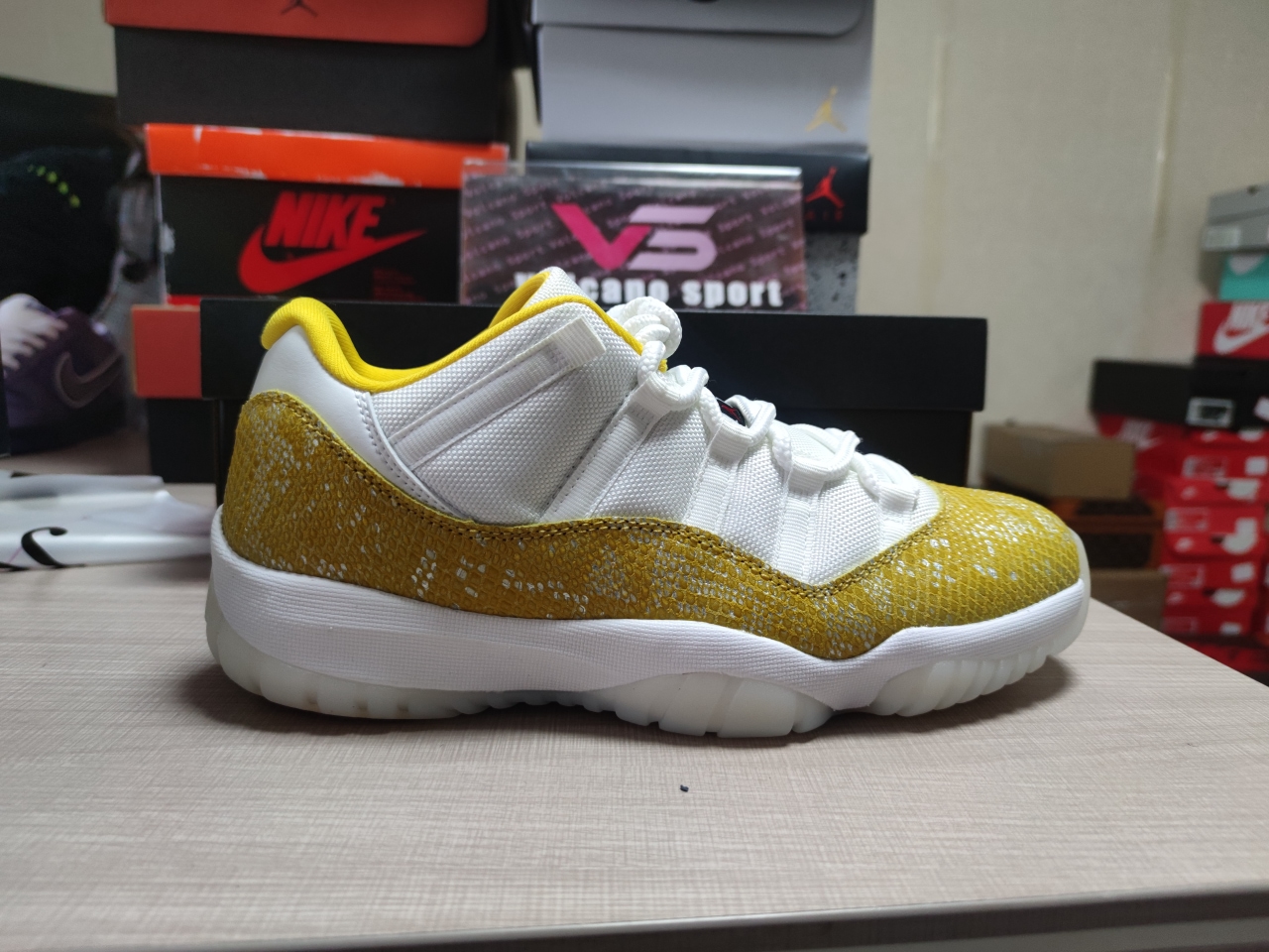 Jordan 11 Retro Low Tour Yellow Snakeskin AH7860 107