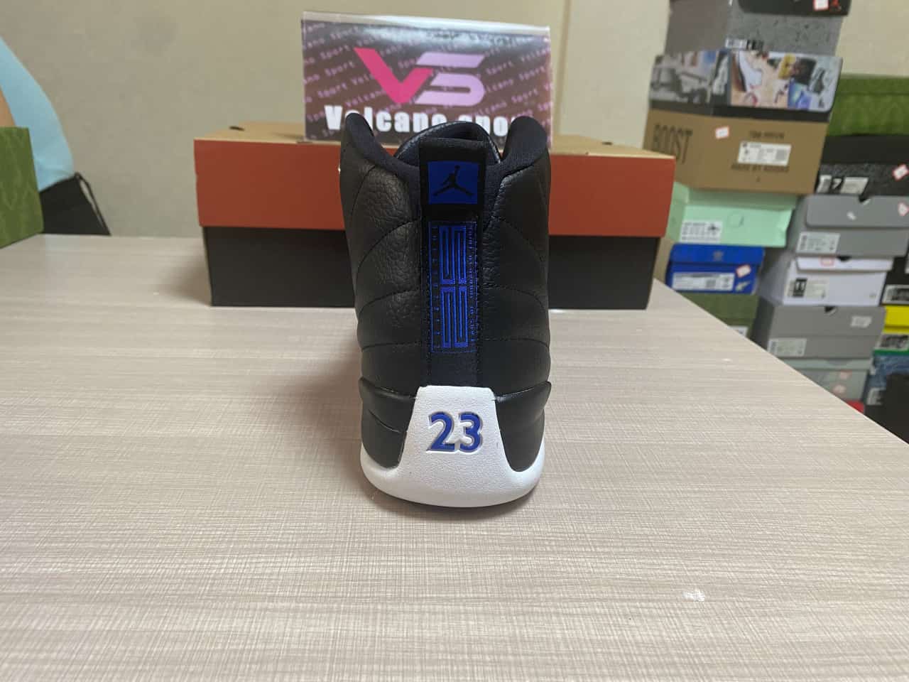 Jordan 12 Retro Hyper Royal AO6068-004