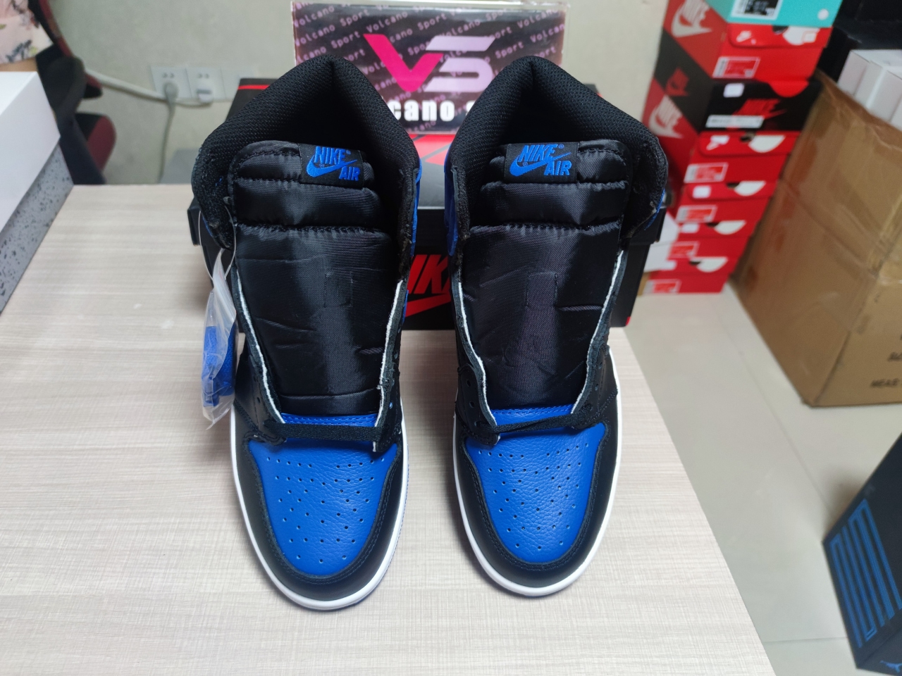 Jordan 1 Retro Royal 555088 007