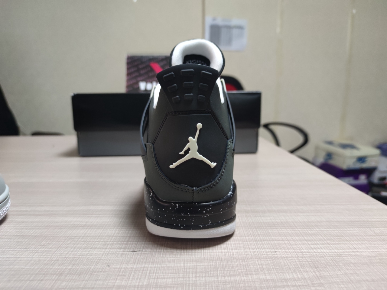 Jordan 4 Retro Fear Pack 626969 030