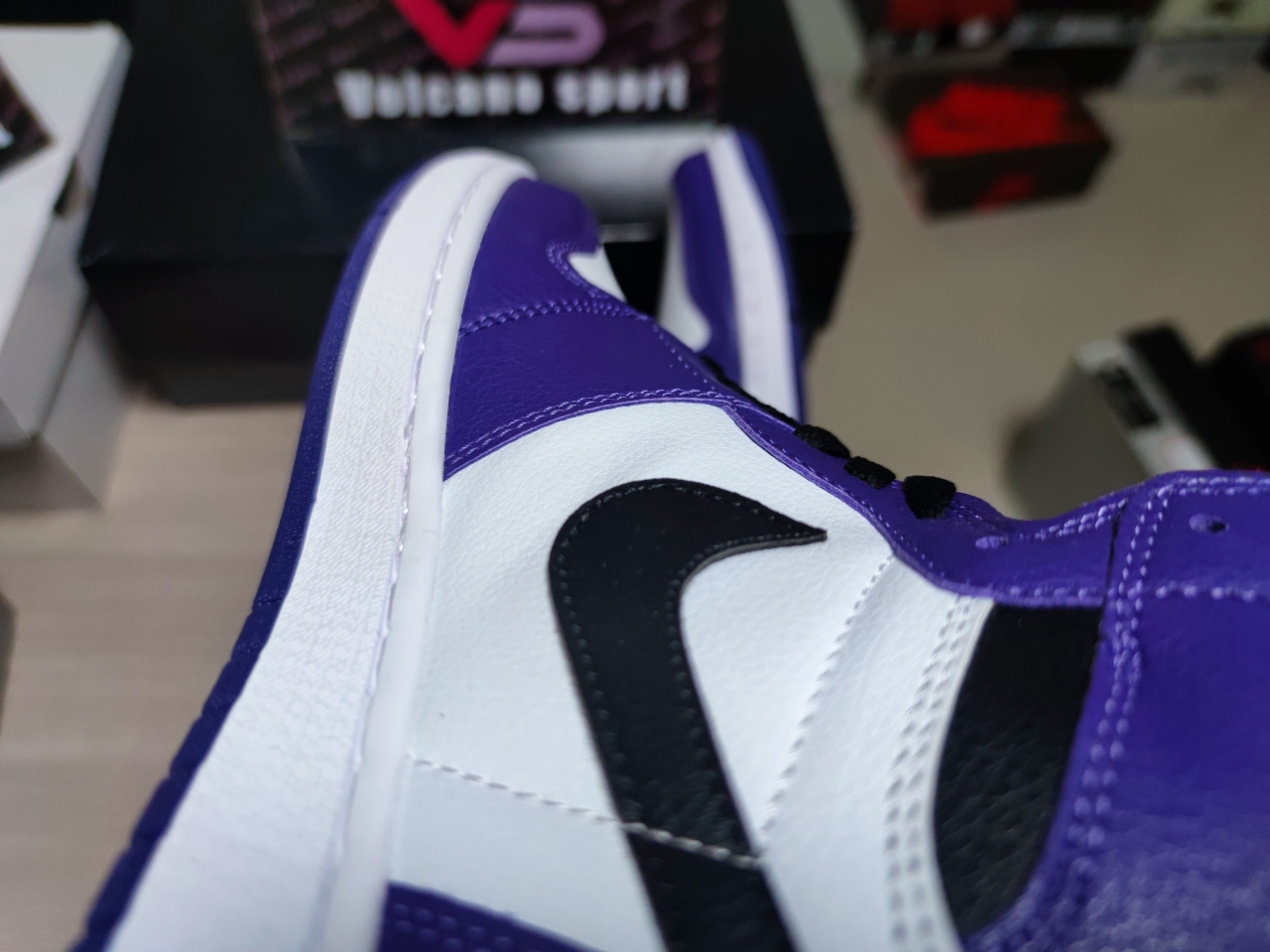 Jordan 1 High OG “Court Purple”555088-500