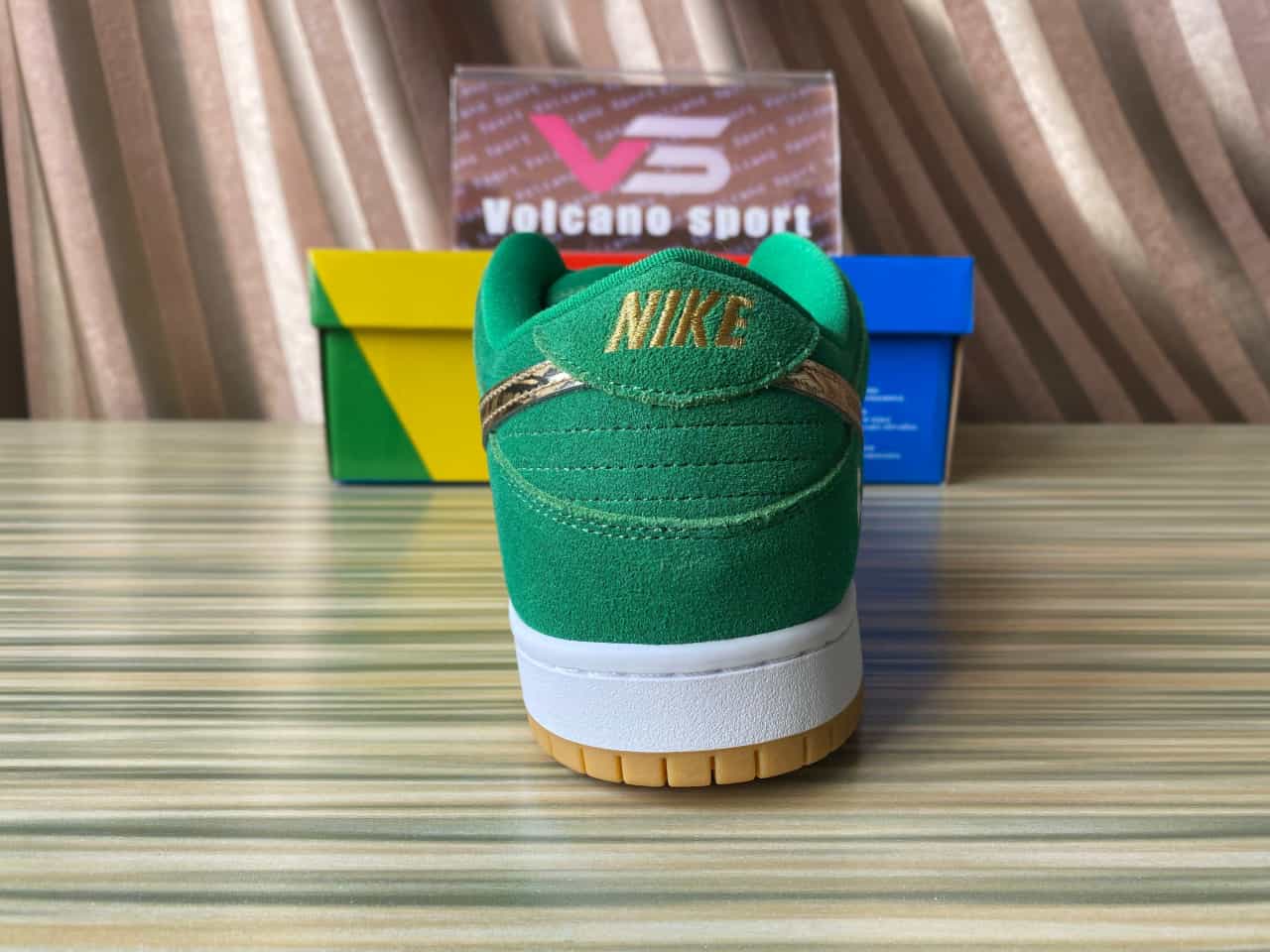 Nike SB Dunk Low Pro St. Patrick's Day BQ6817-303