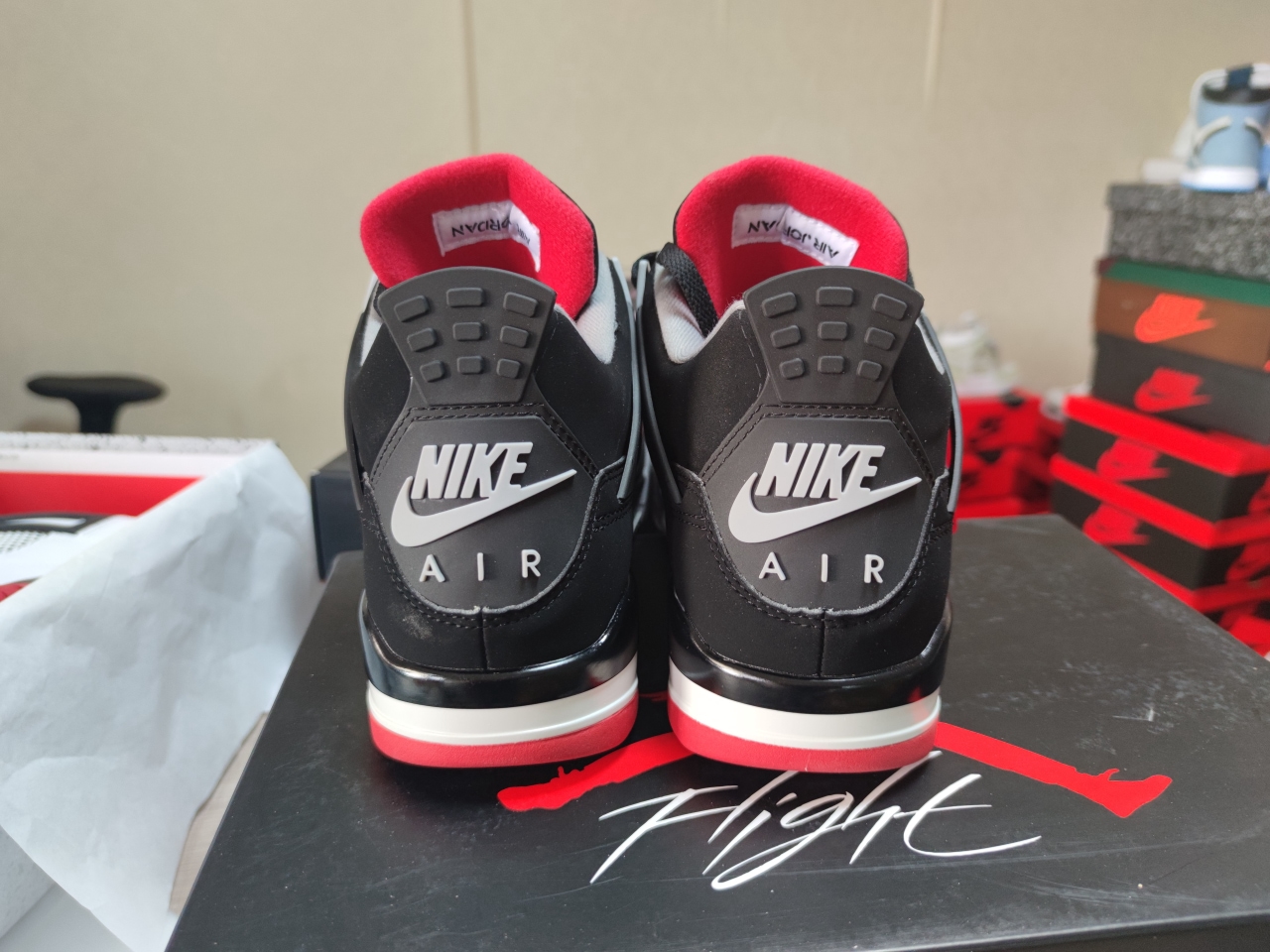 Air Jordan 4 Bred 308497-060