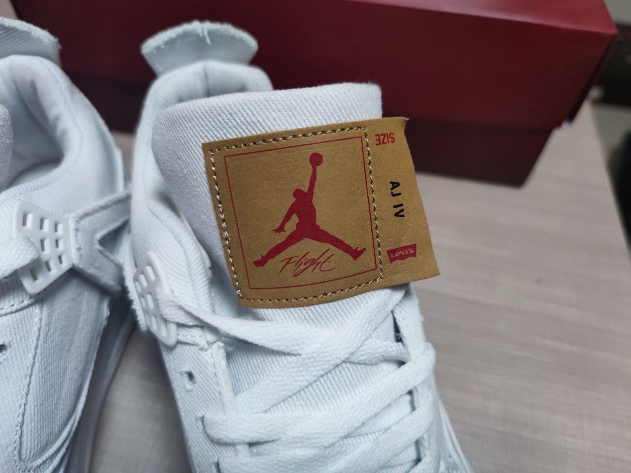 Levi's X Jordan 4 Retro White AO2571-100
