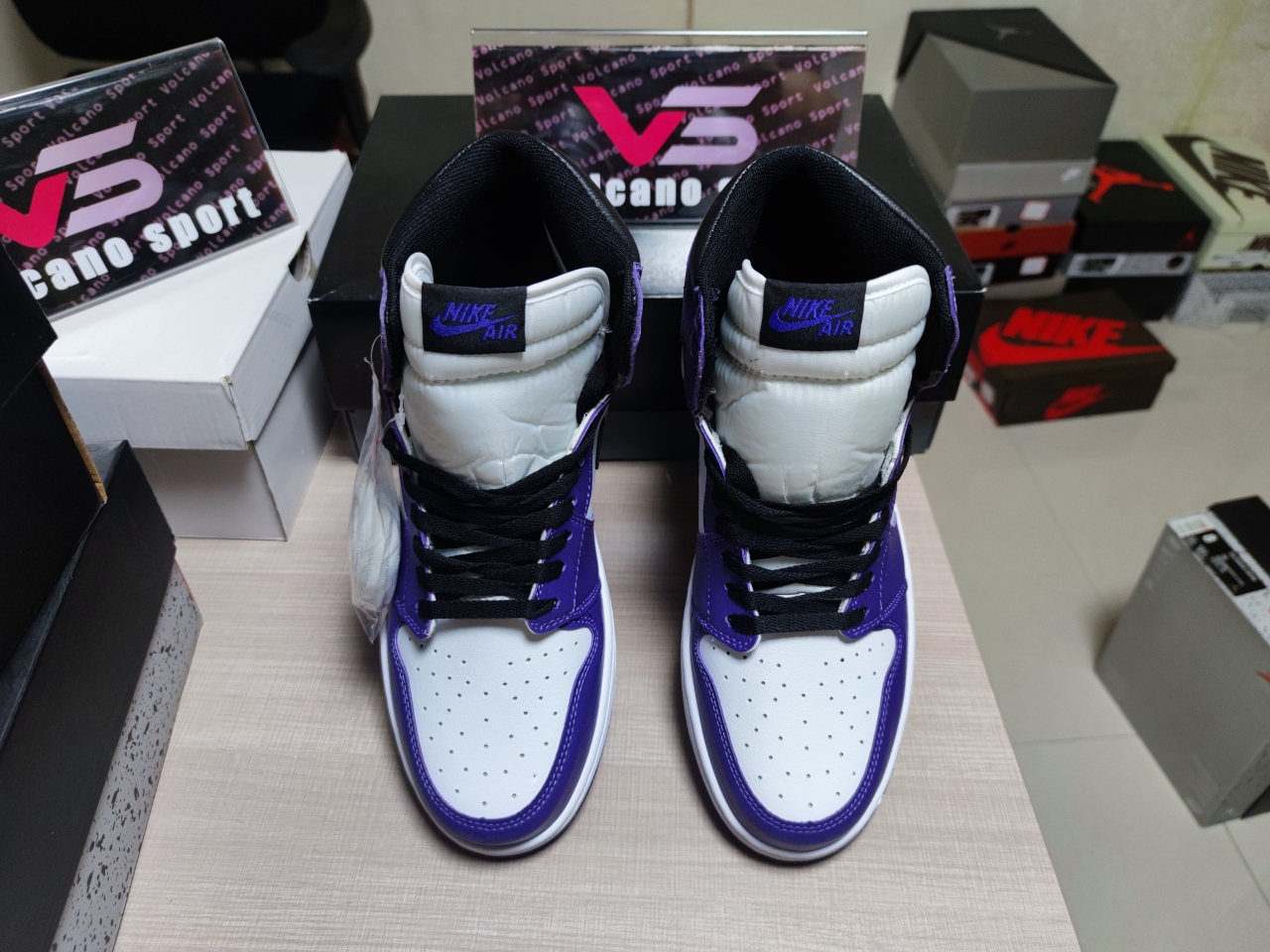 Jordan 1 High OG “Court Purple”555088-500
