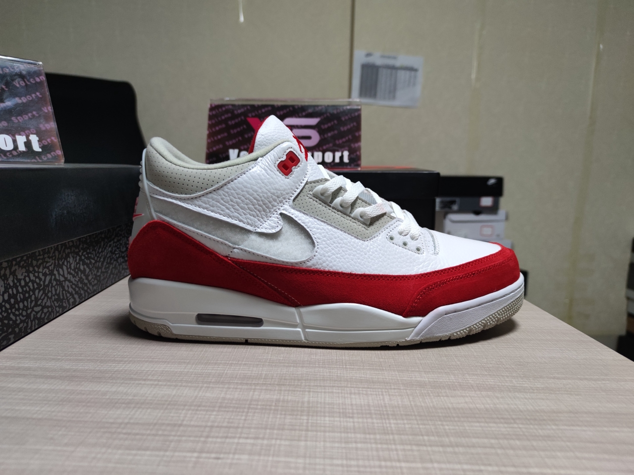 Jordan 3 Retro Tinker White University Red CJ0939 100