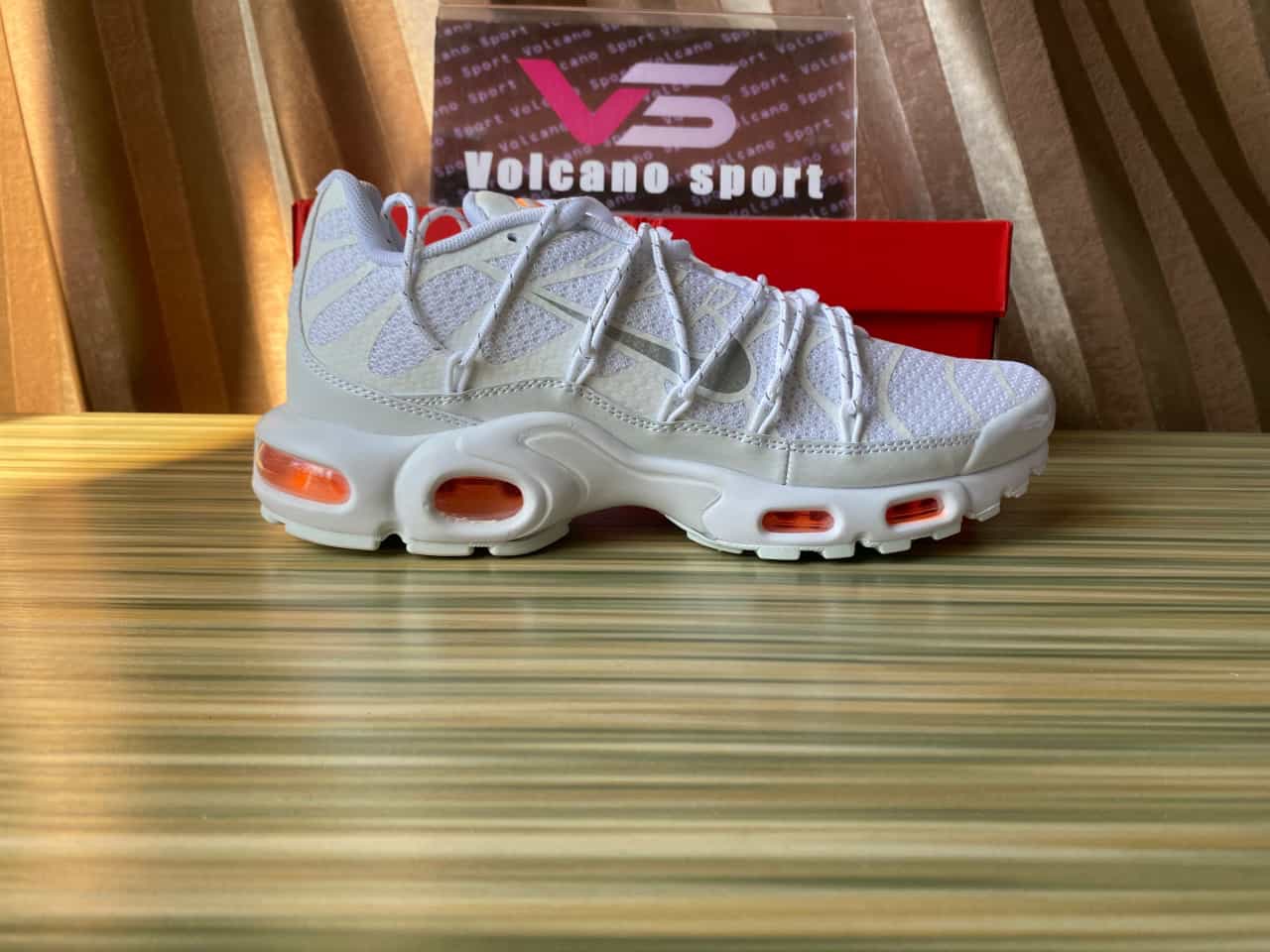 Air Max Plus Utility 'White Safety Orange' FJ4232-100