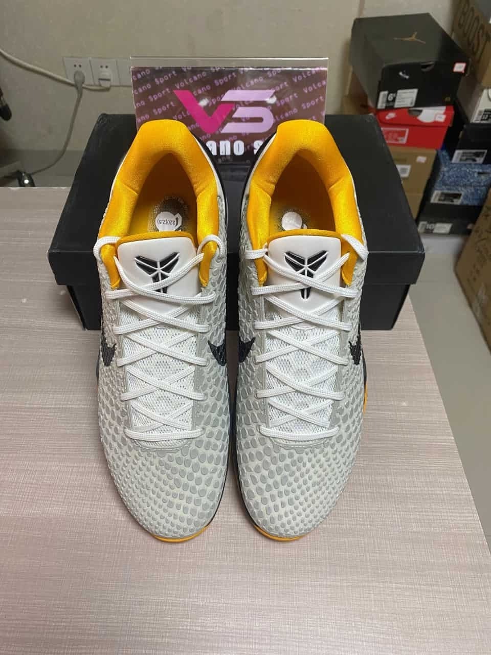 Kobe 6 Protro Playoff Pack White Del Sol CW2190-100