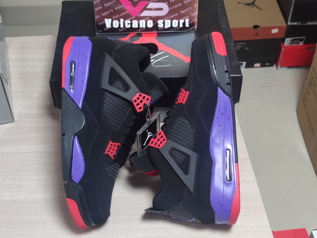 Jordan 4 Retro Raptors Drake OVO AQ3816-056