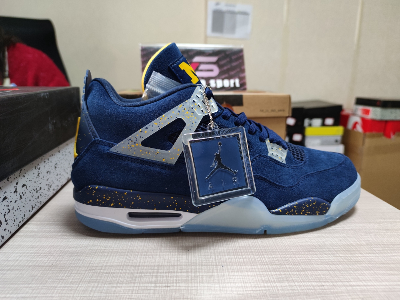 Jordan 4s Navy blue