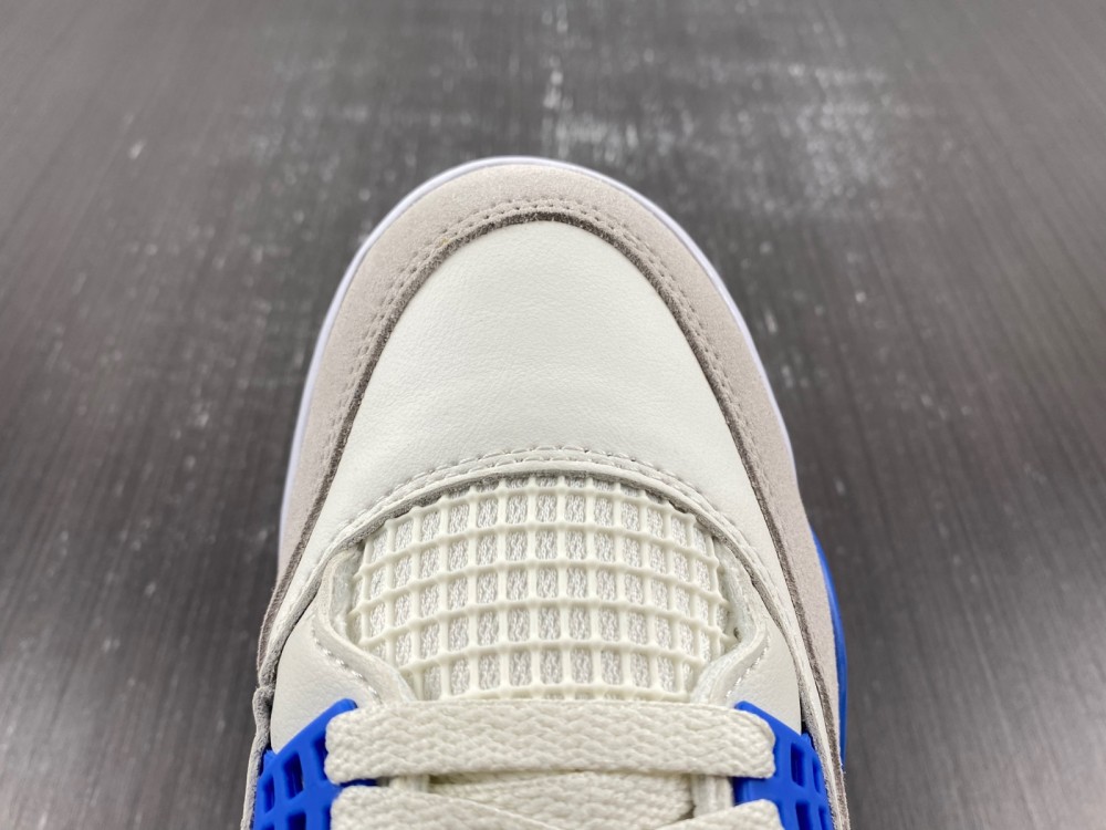 SB x Jordan 4 “Sapphire”DR5415-104