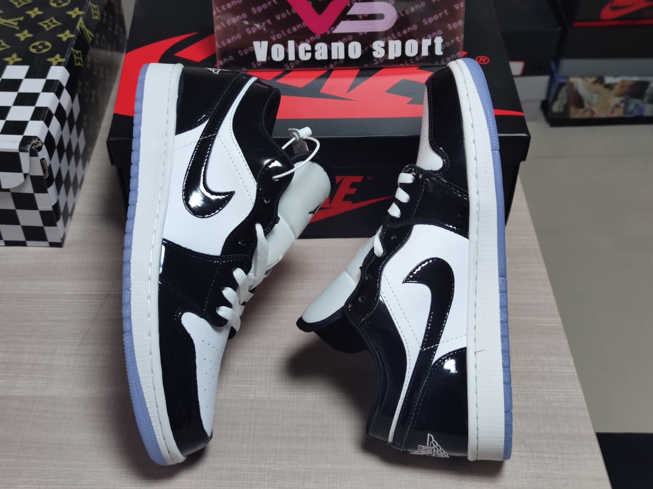 Jordan 1 Low SE Concord DV1309 100
