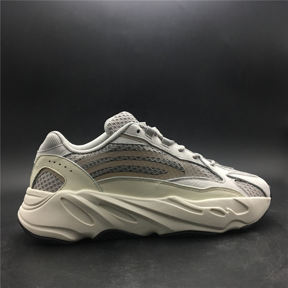 adidas Yeezy Boost 700 V2Static