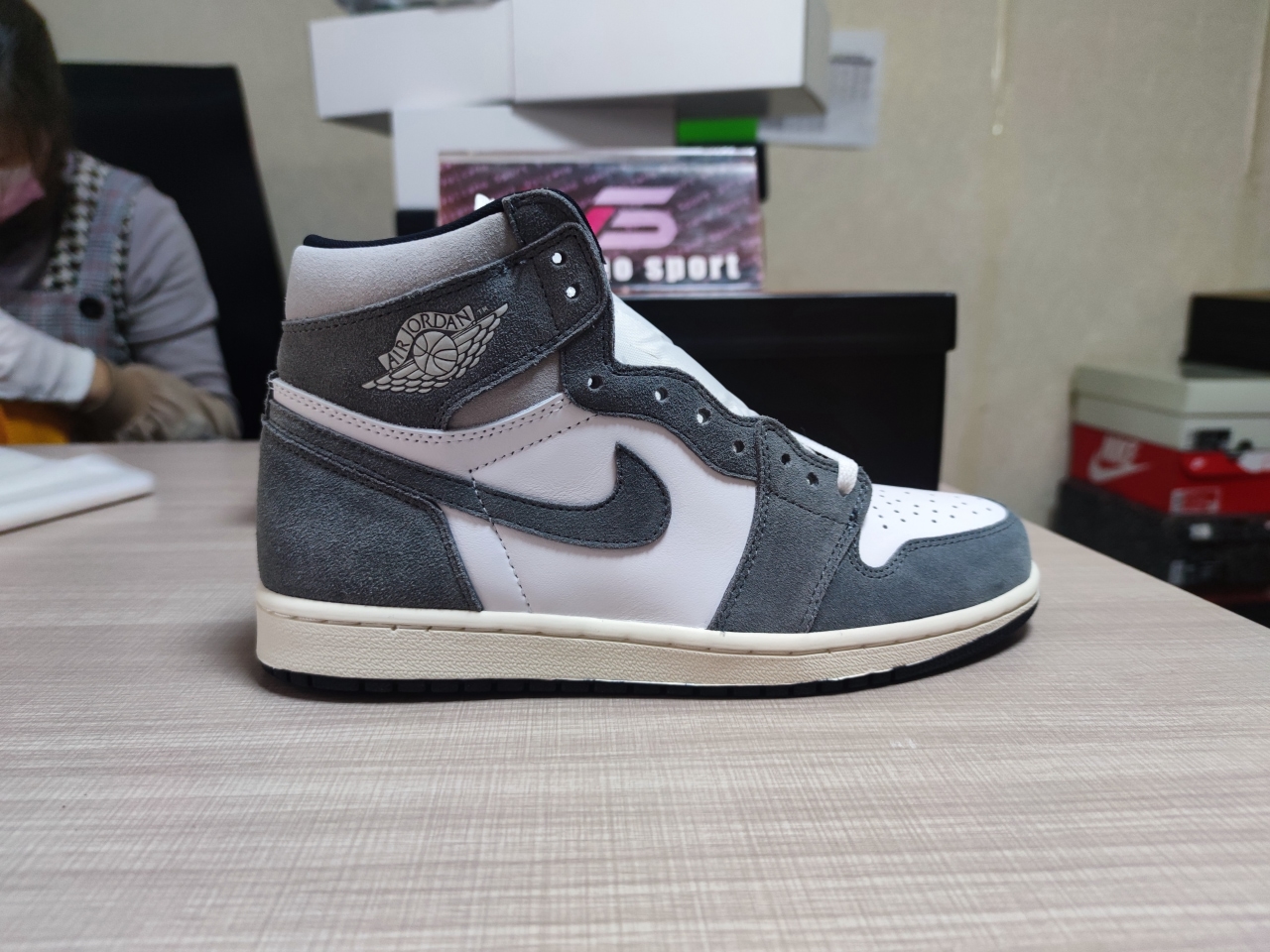 Jordan 1 Retro High OG Washed Black DZ5485-051