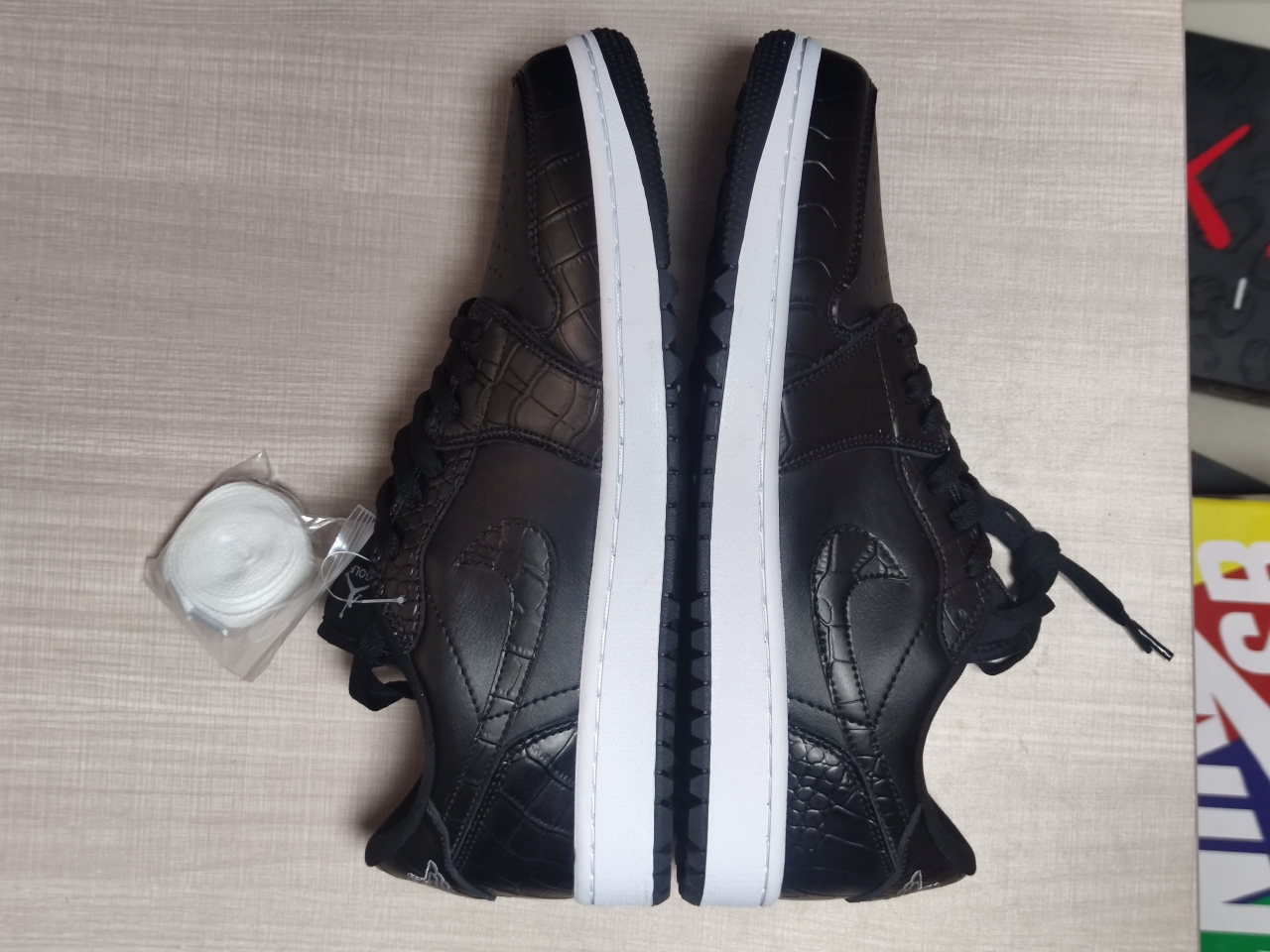 Jordan 1 Retro Low Golf Black Croc DD9315-003