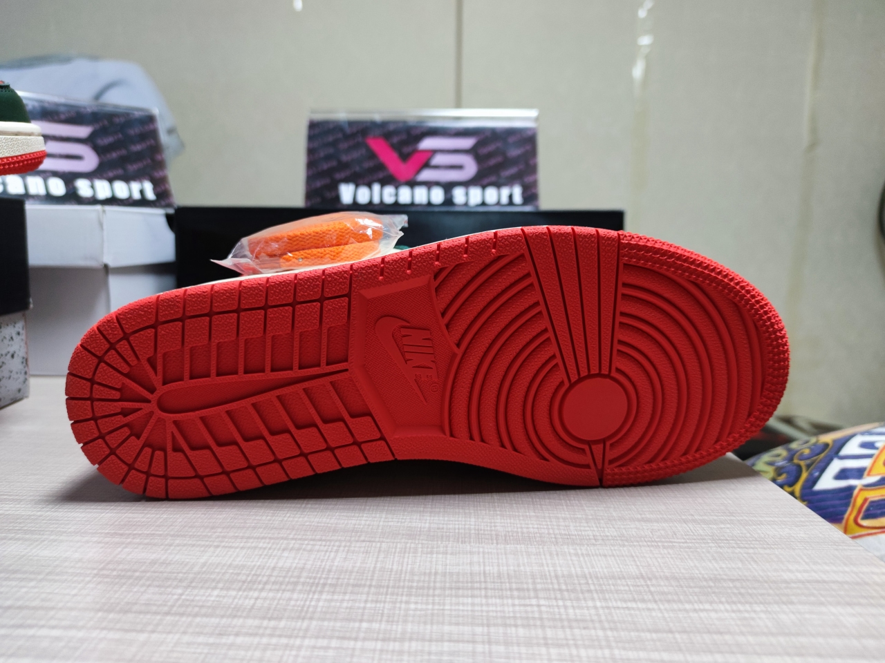 SoleFly x Jordan 1 Retro High OG AV3905 138