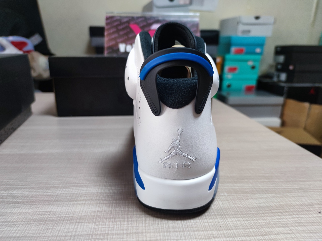 Jordan 6 Retro Sport Blue 384664-107