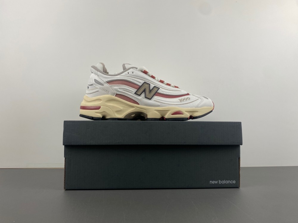 New Balance 1000 