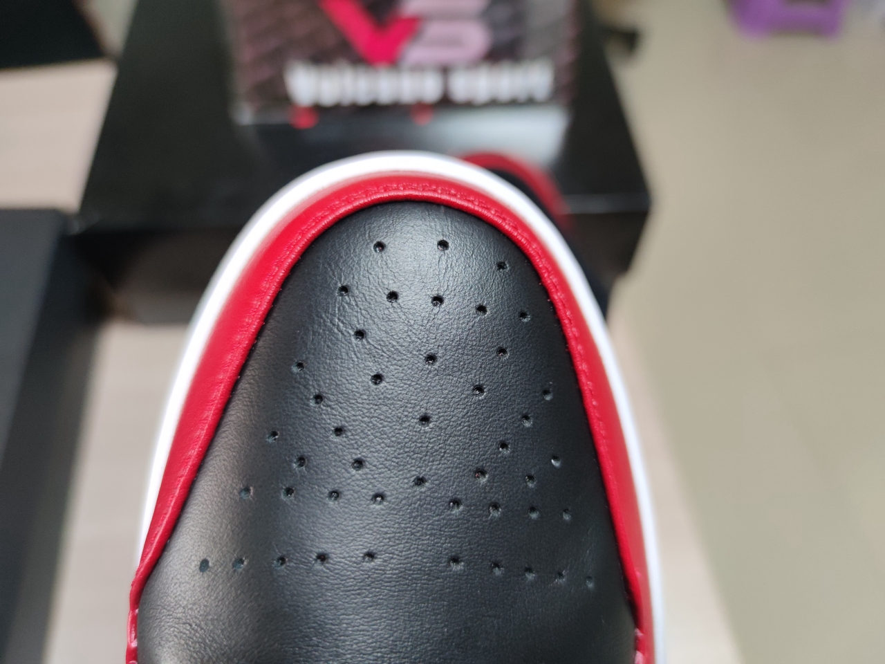 Jordan 1 Low“ Varsity Red”553558 606