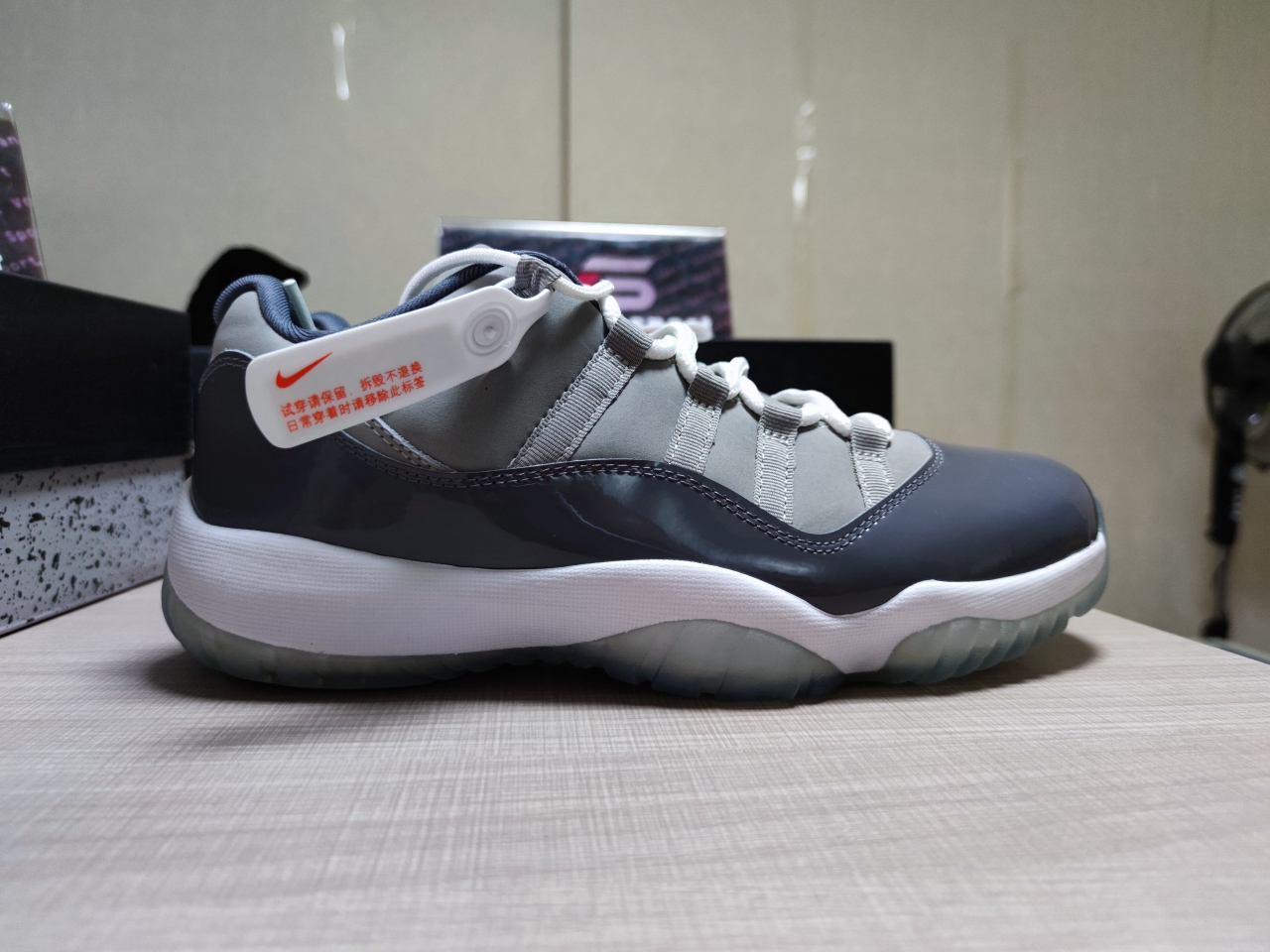 Jordan 11 Retro Low Cool Grey 528895 003